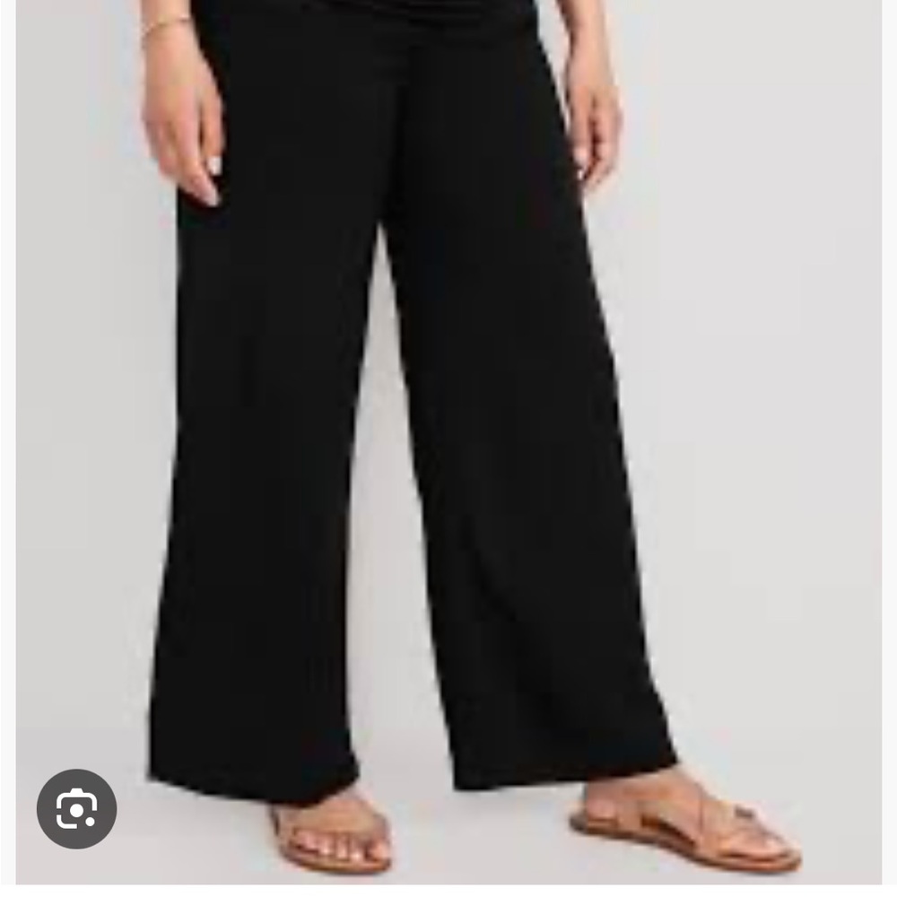 Old navy Maternity Full Panel Flare Leggings